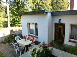 Bungalow in Ilsenburg near Ski Lift, Hotel in Ilsenburg