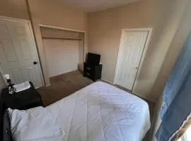 Goodyear Cul-de-sac Room 2