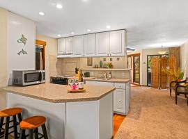 Kauai Waikomo Stream Villas 100 by Coldwell Banker Island Vacations, hotel in Koloa