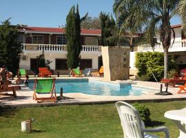 Apart Ma & Cris II, alojamento para férias em Termas de Río Hondo