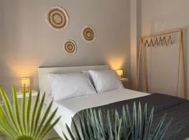 Chroma apartment