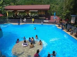 Twin hearts Resort Pool Cabin 3