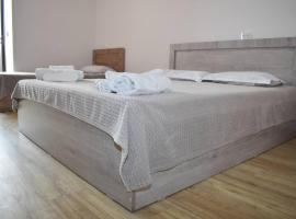 Anita Hotel、エレバンのホテル