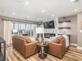 Ozark Mountain Getaway - Lake Access & Great Views!