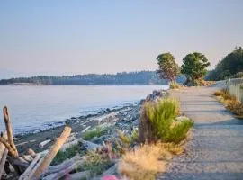 Victoria's Family Oceanside Retreat, brand new 2br