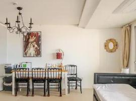 هاني هاوس، فندق في جيجو