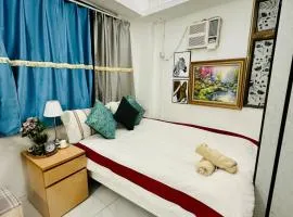 Standard studio Room with RoofTop near LKF central