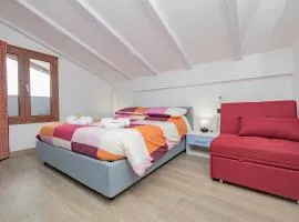 A10 Arcobaleno ACCOGLIENTE MONOLOCALE Rho-Fiera -Laghi & MXP