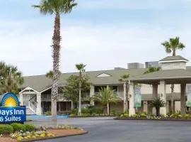 Days Inn & Suites by Wyndham Jekyll Island