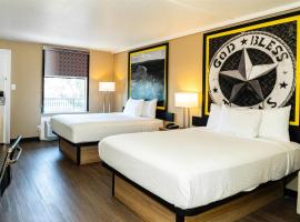 Super 8 by Wyndham Corpus Christi Airport，位于科珀斯克里斯蒂科珀斯克里斯蒂国际机场 - CRP附近的酒店