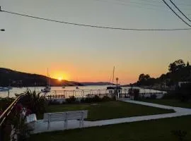 Kalamionas Studios & Apartments