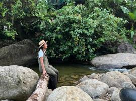 บ้านสวนเรไร คีรีวง รีสอร์ต - Bansuanrayrai Khiriwong Resort, resort in Khiriwong