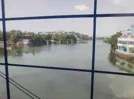 Oh lovely Lake