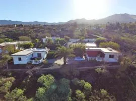 Los Guanches Bungalows