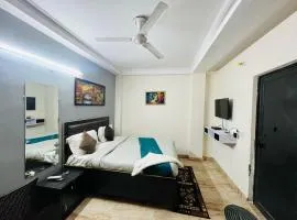 Hotel East UK - 10 Mins From Embassy