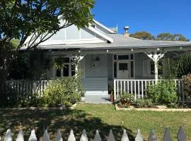 The Kensington Cottage Homestay B&B