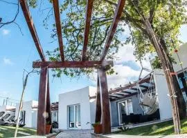 Charming House Atalaia + Pool