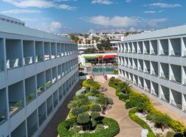 Nicholas Color Hotel, hotel em Agia Napa
