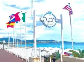 A room in Nice Beach