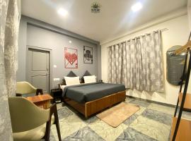 HOM House of MannMauji Riverside kasol, five-star hotel in Kasol