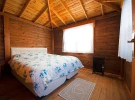 Yeniliman Bungalov Evleri - Ilgın Adlı Ev-Karaburun- İzmir