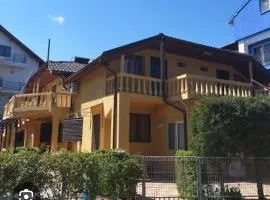 Casa Family