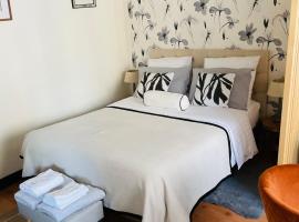 Studio chic de Sophie plein cœur du centre-ville, Hotel in Honfleur