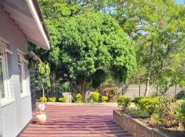 Hulley Homes- Escape to Beautiful Mountain Views, hotel v destinaci Umtali