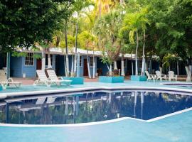 Hotel Y Restaurante Leones Marinos, Hotel in El Cuco