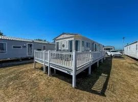 6 Berth Caravan For Hire With Sea Views At Haven Seashore Ref 22087A