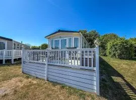 Beautiful 8 Berth Caravan At Cherry Tree Holiday Park In Norfolk Ref 70803C