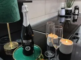 AQUA LUX APARTMAN