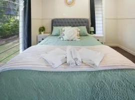 Emerald Lux Apartments 1