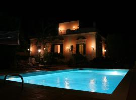 Il Podere, hotel v destinaci Trani