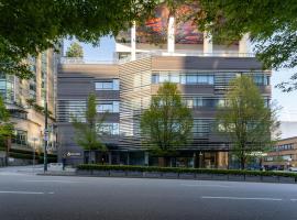 Smithe House, hotel com estacionamento em Vancouver