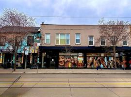 Dragon Gate Inn, hotel in Toronto