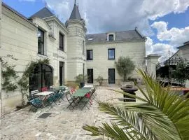 Gîte de Charme à Avoine avec Spa Privé et Jardin - FR-1-381-621