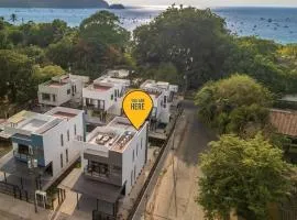 Miram #4 - Three Bedroom Villa Across The Beach