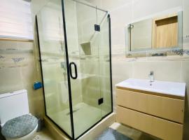 Rehoboth Apartment, hotel v destinaci Lekki