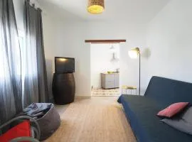 Max house