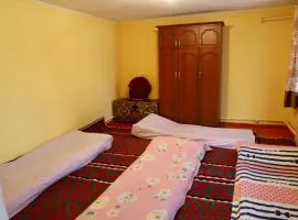 Guest House Kyzyl Dobo