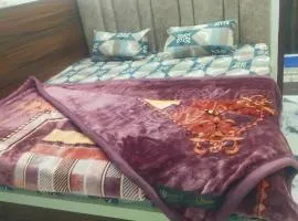 Singh shab hotel