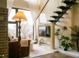 Leng - Duplex Onsen Swanlake Ecopark, Unterkunft mit Onsen in Kim Quan