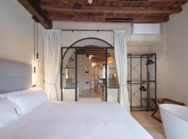 Calm Suites Babole