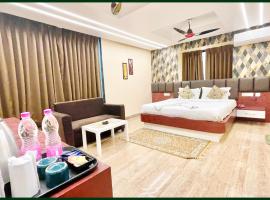 HOTEL Y S V I Near Sea Beach And Jagannath Temple - Free Wifi- Lift and Parking Facilities - Fully Air Conditioning Room & Luxuary Rooms - A Top Rated Hotel In Puri, hotel v destinaci Purí