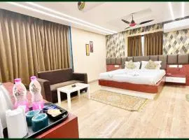 HOTEL Y S V I Near Sea Beach And Jagannath Temple - Free Wifi- Lift and Parking Facilities - Fully Air Conditioning Room & Luxuary Rooms - A Top Rated Hotel In Puri