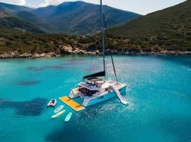 Catamaran Lagoon 450F- Private rental