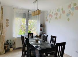 Hortenzia Vendégház Mór, hotel v destinácii Mór