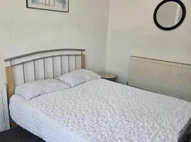 Simple Room Centre Swansea Shared facility
