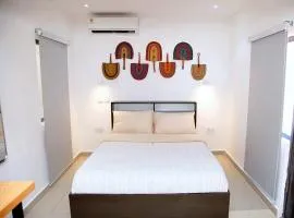 Petite's Nest - Studio 4